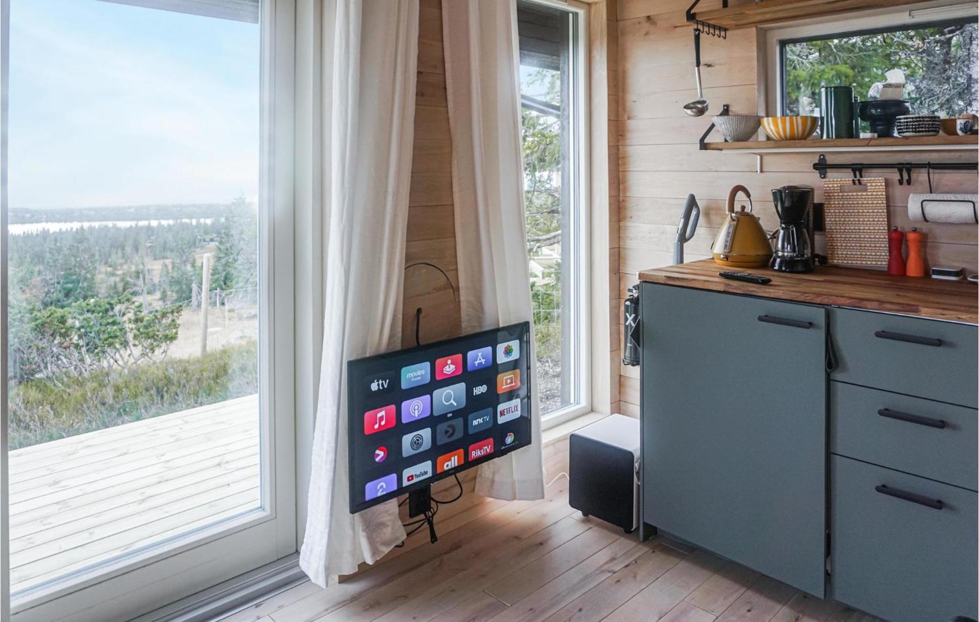 Amazing Home In Sjusjoen With Kitchen Bagian luar foto