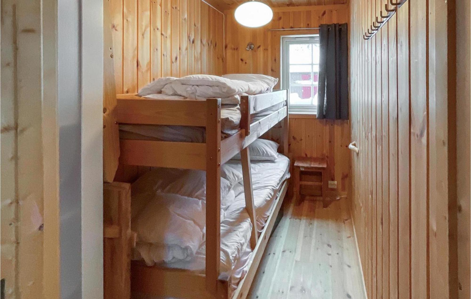 Amazing Home In Sjusjoen With Kitchen Bagian luar foto