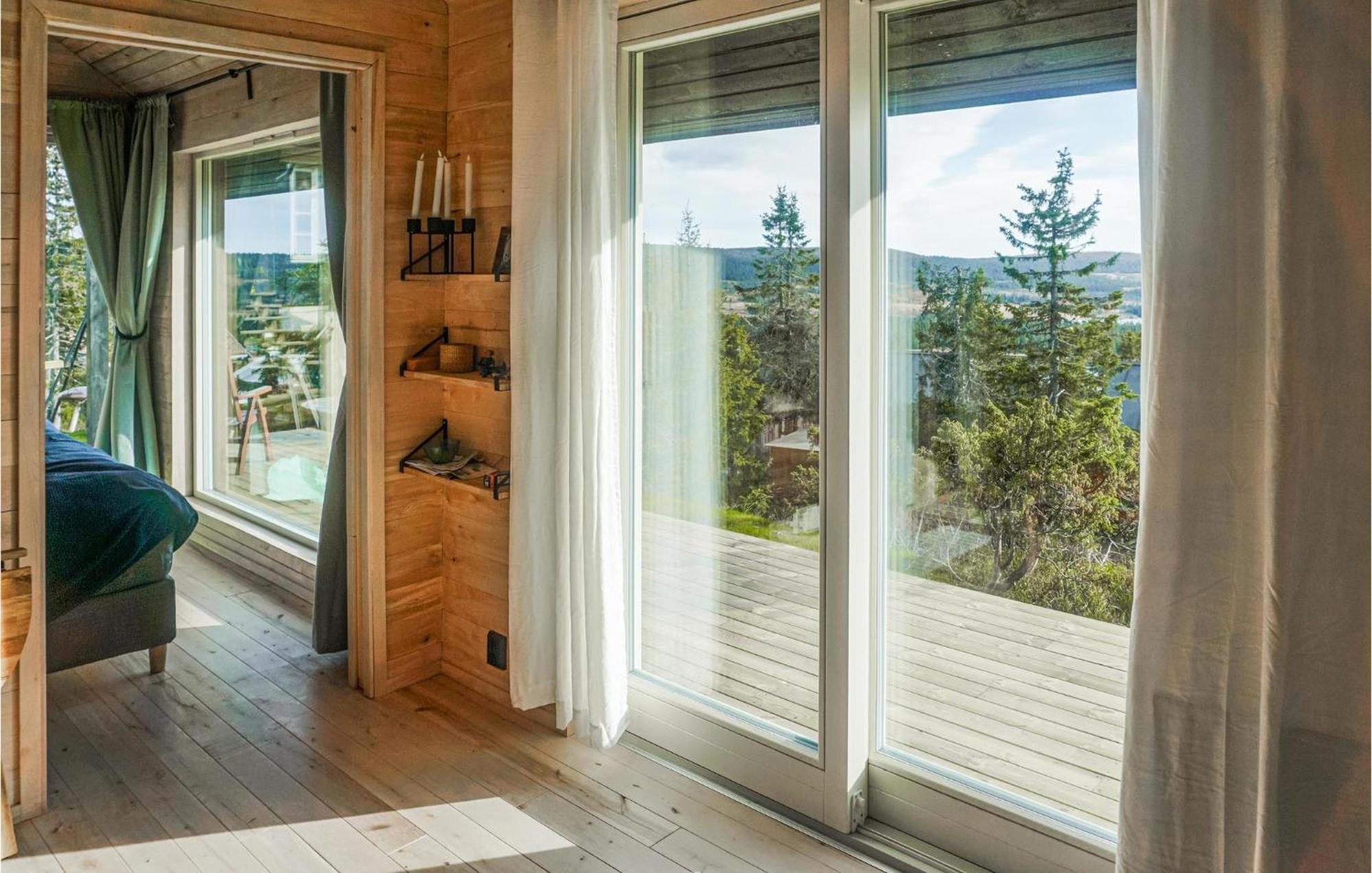 Amazing Home In Sjusjoen With Kitchen Bagian luar foto